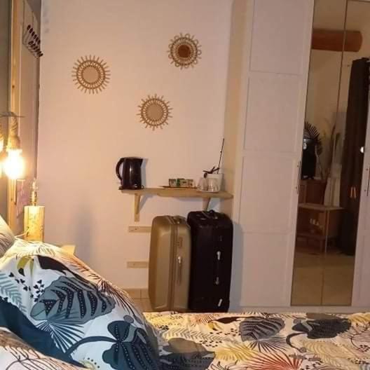 Le Kalarino Bed & Breakfast Saint-Remeze Bagian luar foto